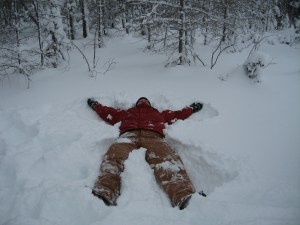Kelly playing in the snow